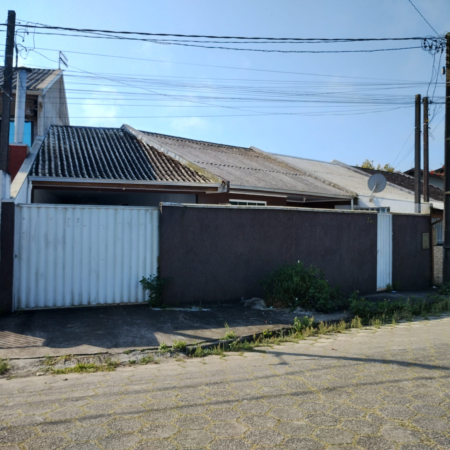 CASA EM ALVENARIA   APENAS 300 METROS DO MAR