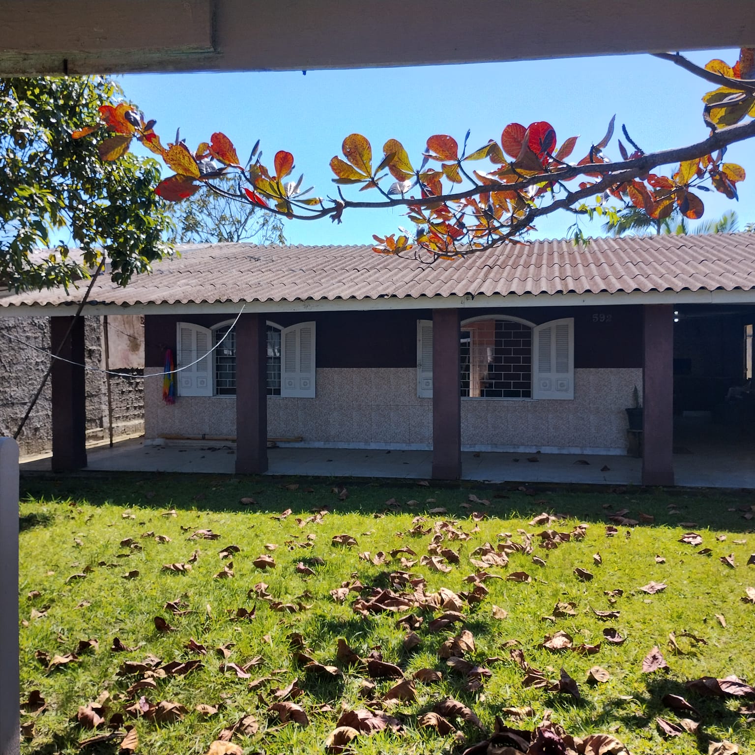 Casa em alvenaria em Praia de Leste  apenas 500 metros do mar